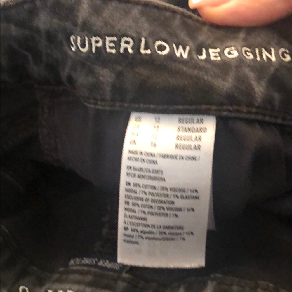 3 AMERICAN EAGLE JEANS - Picture 6 of 7